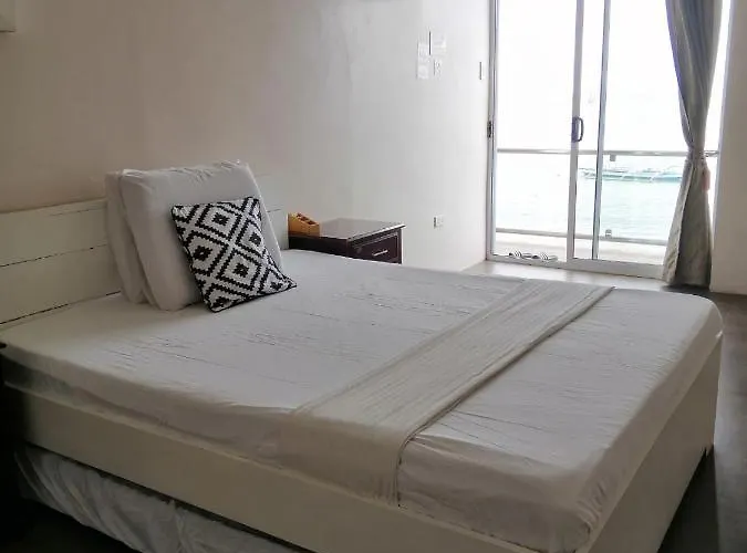 Germaroze Motel