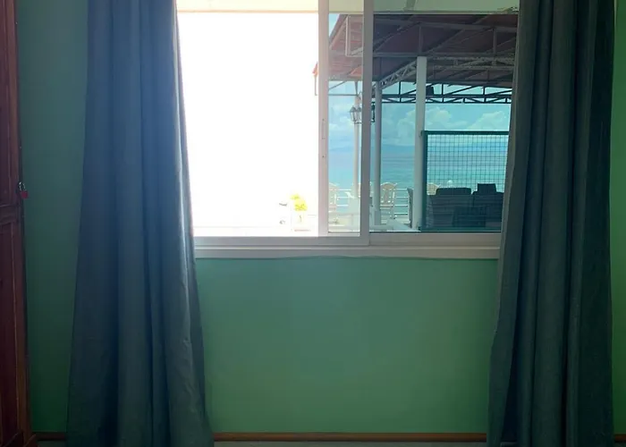 Germaroze Motel