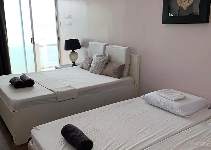 Germaroze Motel Oslob