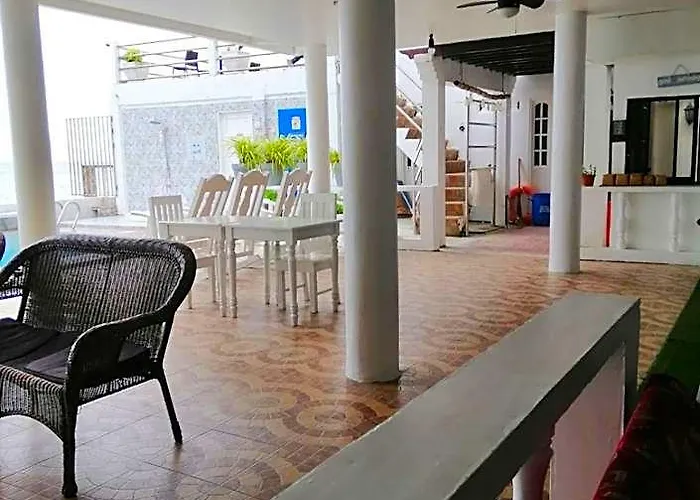 Motel Germaroze Oslob