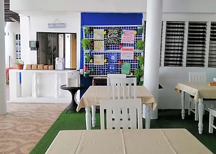 Germaroze Motel Oslob